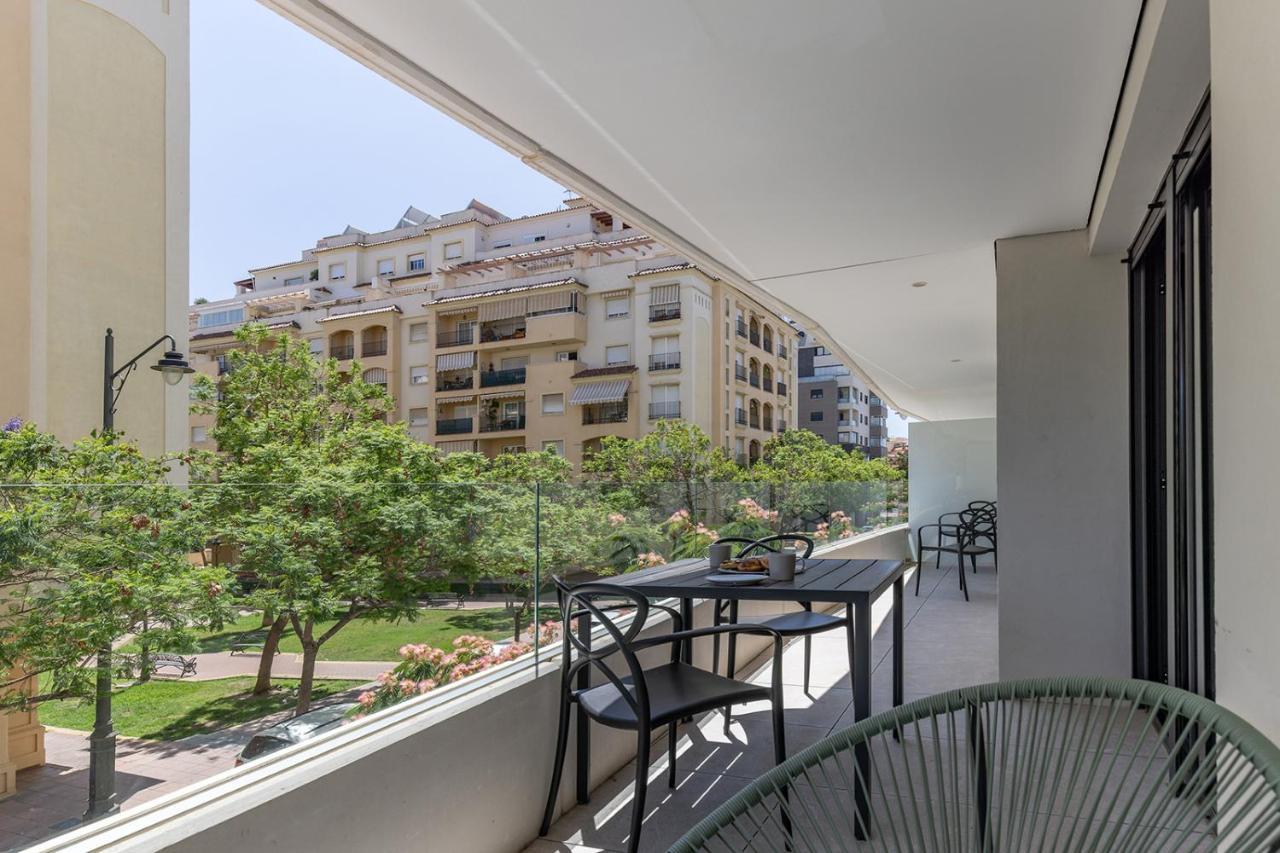 Stylish 2 Bedroom Apartment In Estepona Old Town エクステリア 写真