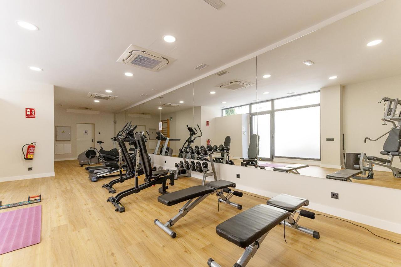 Stylish 2 Bedroom Apartment In Estepona Old Town エクステリア 写真