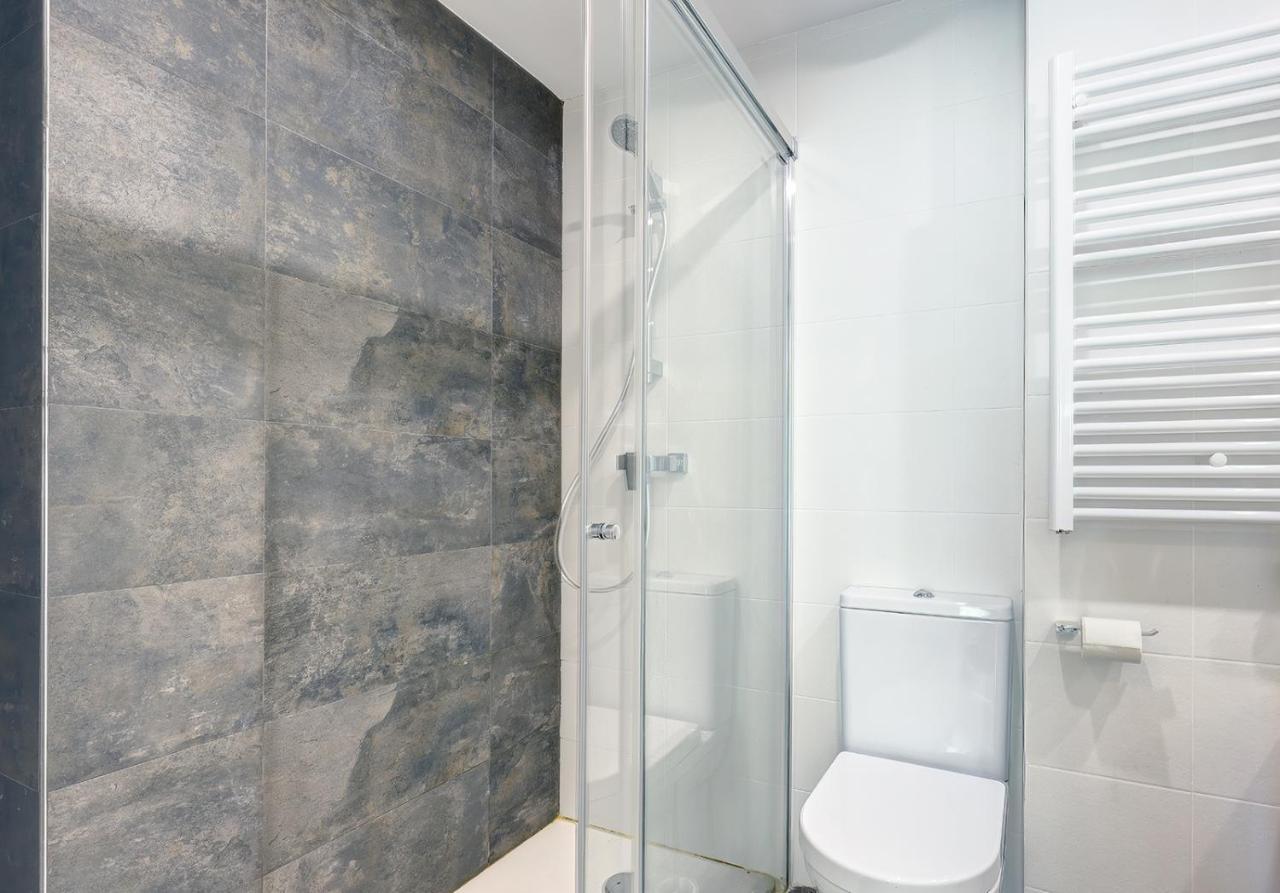 Stylish 2 Bedroom Apartment In Estepona Old Town エクステリア 写真