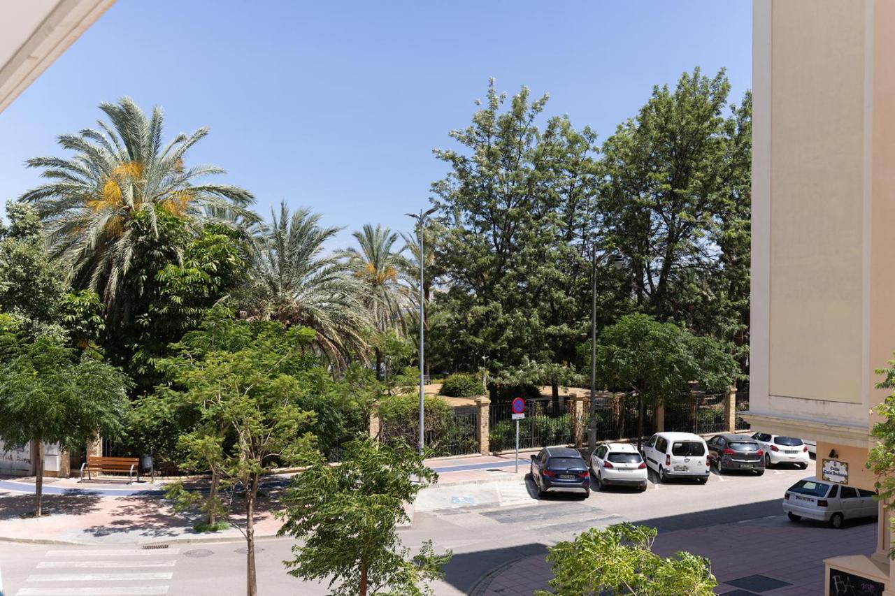 Stylish 2 Bedroom Apartment In Estepona Old Town エクステリア 写真