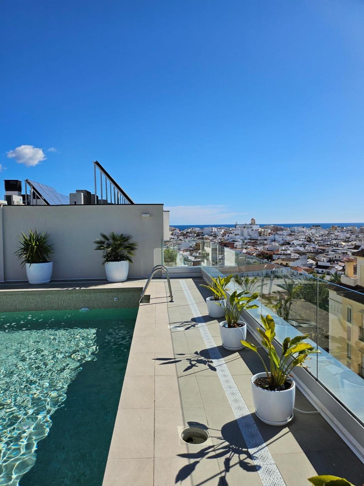 Stylish 2 Bedroom Apartment In Estepona Old Town エクステリア 写真